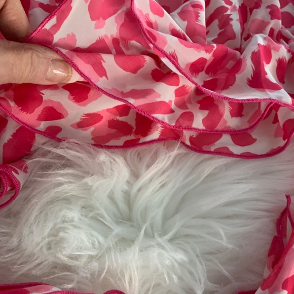 Long, Ruffled SCARF - Picture 3 of 5